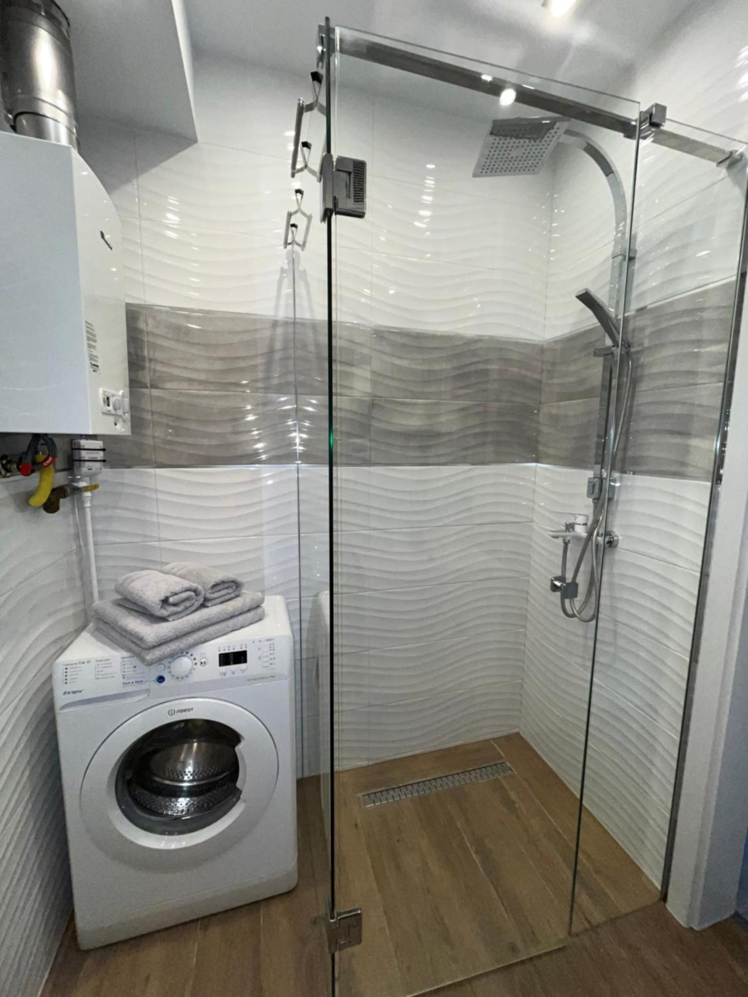 Apartament Sunrise تشينستوخوفا المظهر الخارجي الصورة